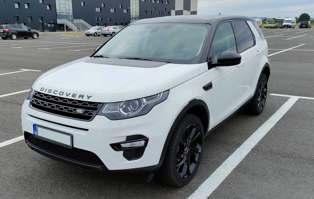 Land Rover Discovery Sport 2016, 7 locuri, 2.0 litri, 180 cp, automat