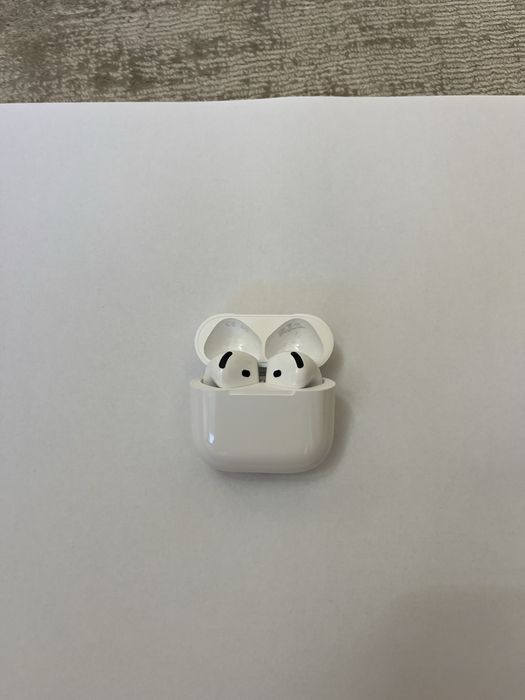 Apple Airpods 4 ANC