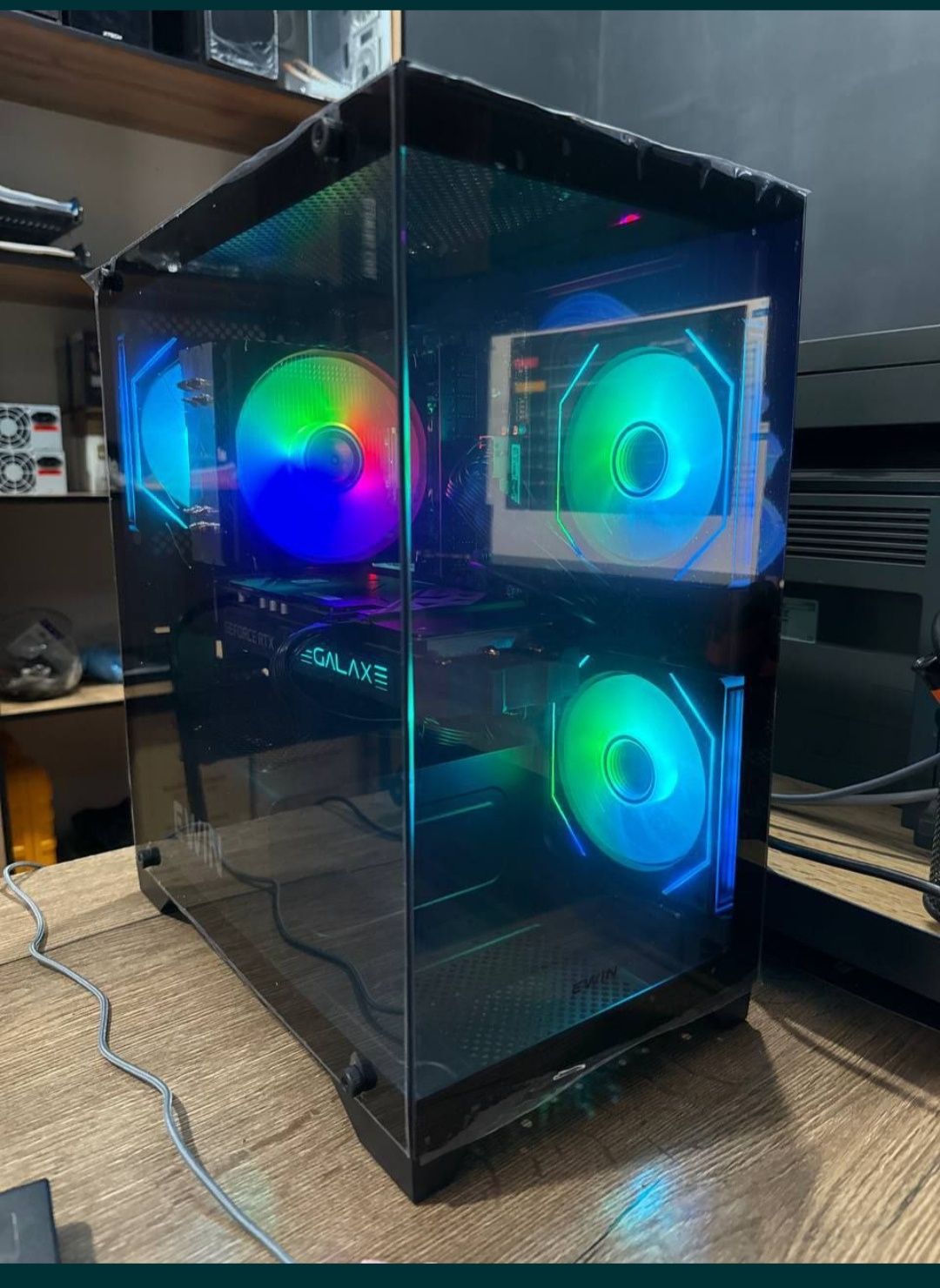 Oyin komyuter I512400f RTX2060SUPER