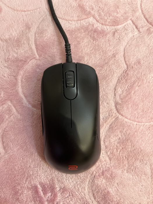 Продам комплект: мышь Zowie, клавиатура, наушники, подставка