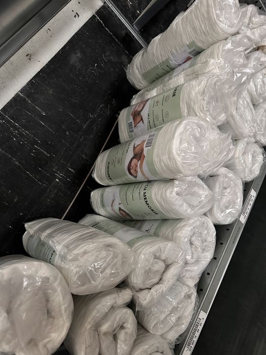 Perna din spuma cu memorie maruntita 50/70 cm