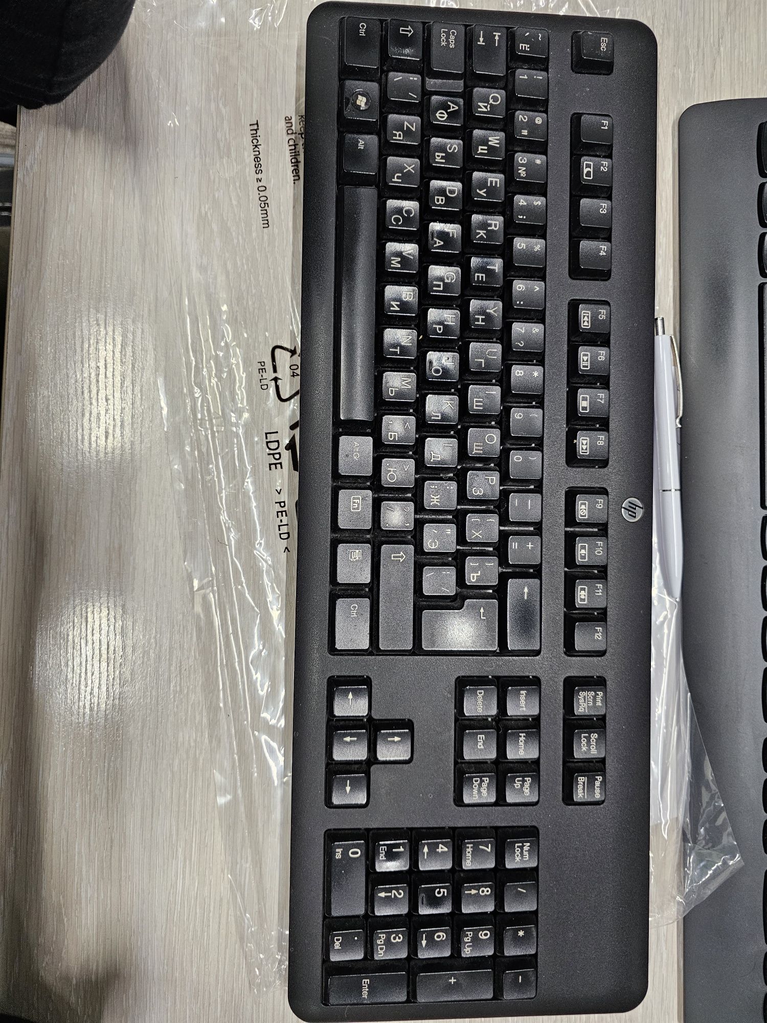 Беспроводная клавиатура HP KBRF57711