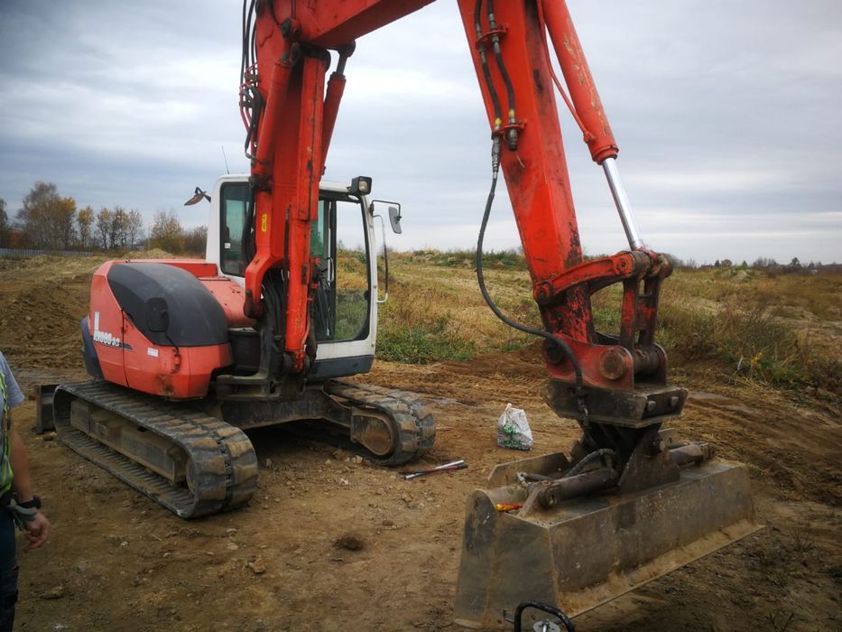 Excavator Kubota KX080
