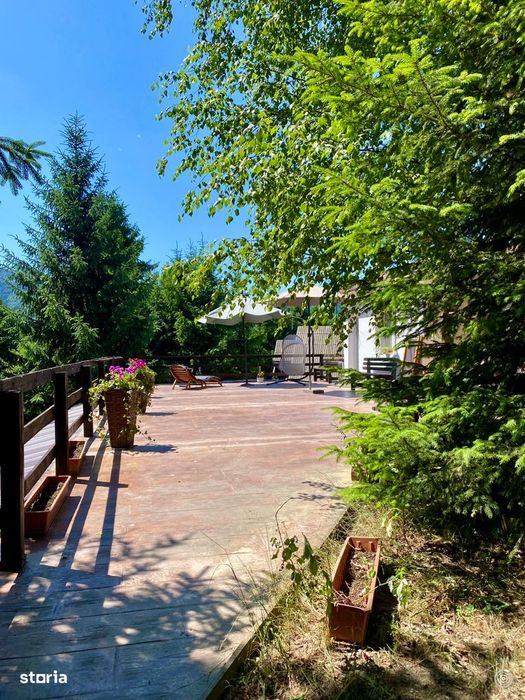 Pensiune de vânzare în Colibita