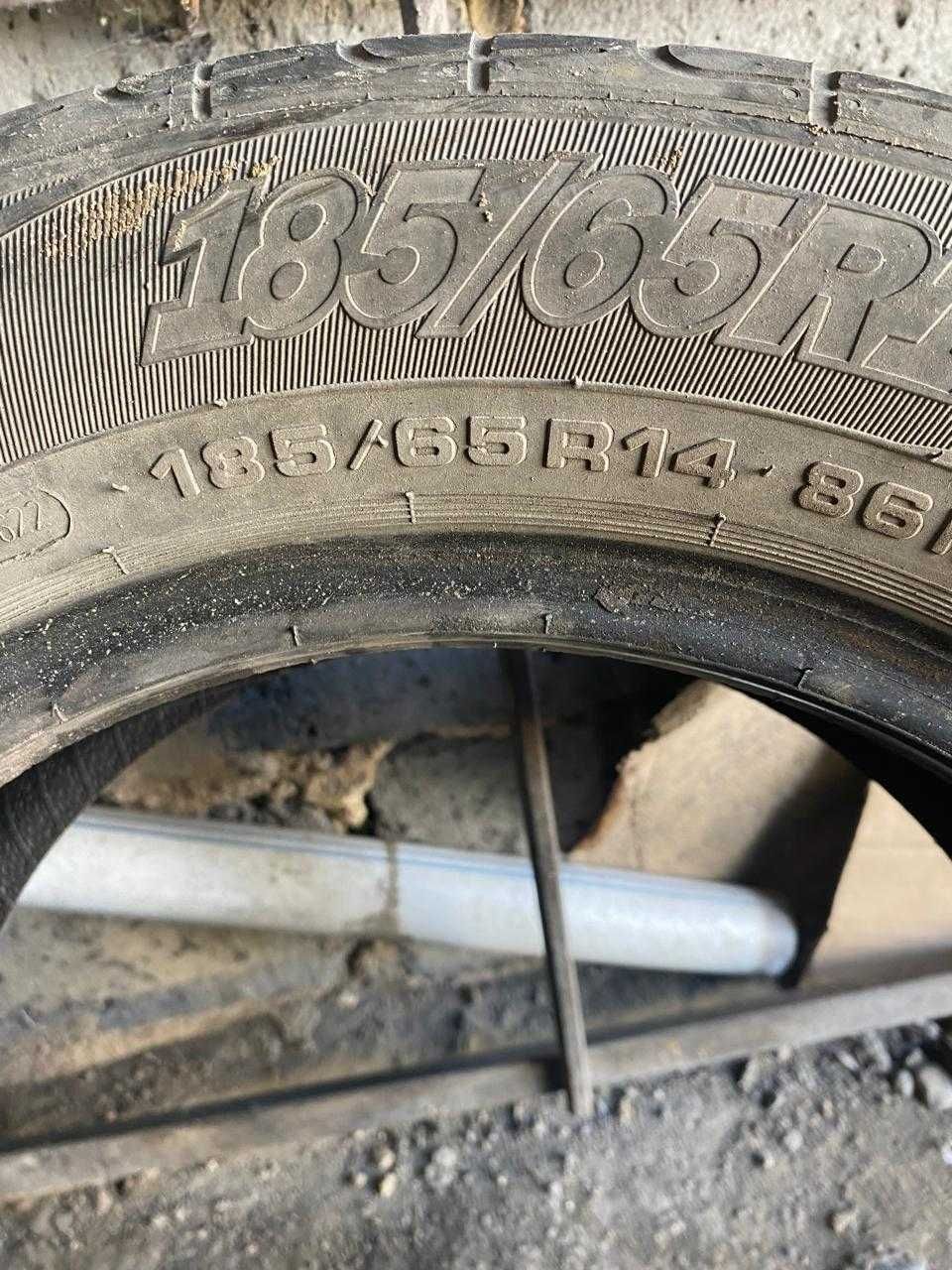 Продам шины б\у размеры на 185/65 R14