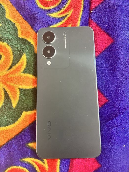 Vivo 17s с гарантией