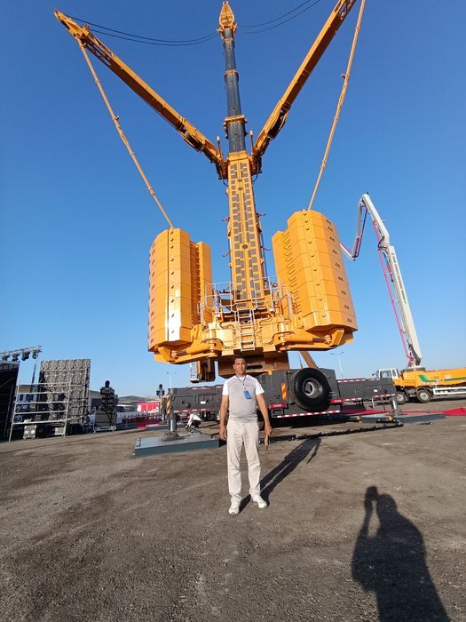 УСЛУГИ автокрана 900 тонник ХСМГ.   300 тонник ХСМГ
