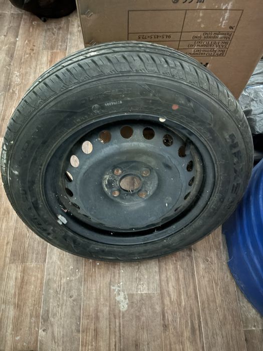 Диск, шины, запаска