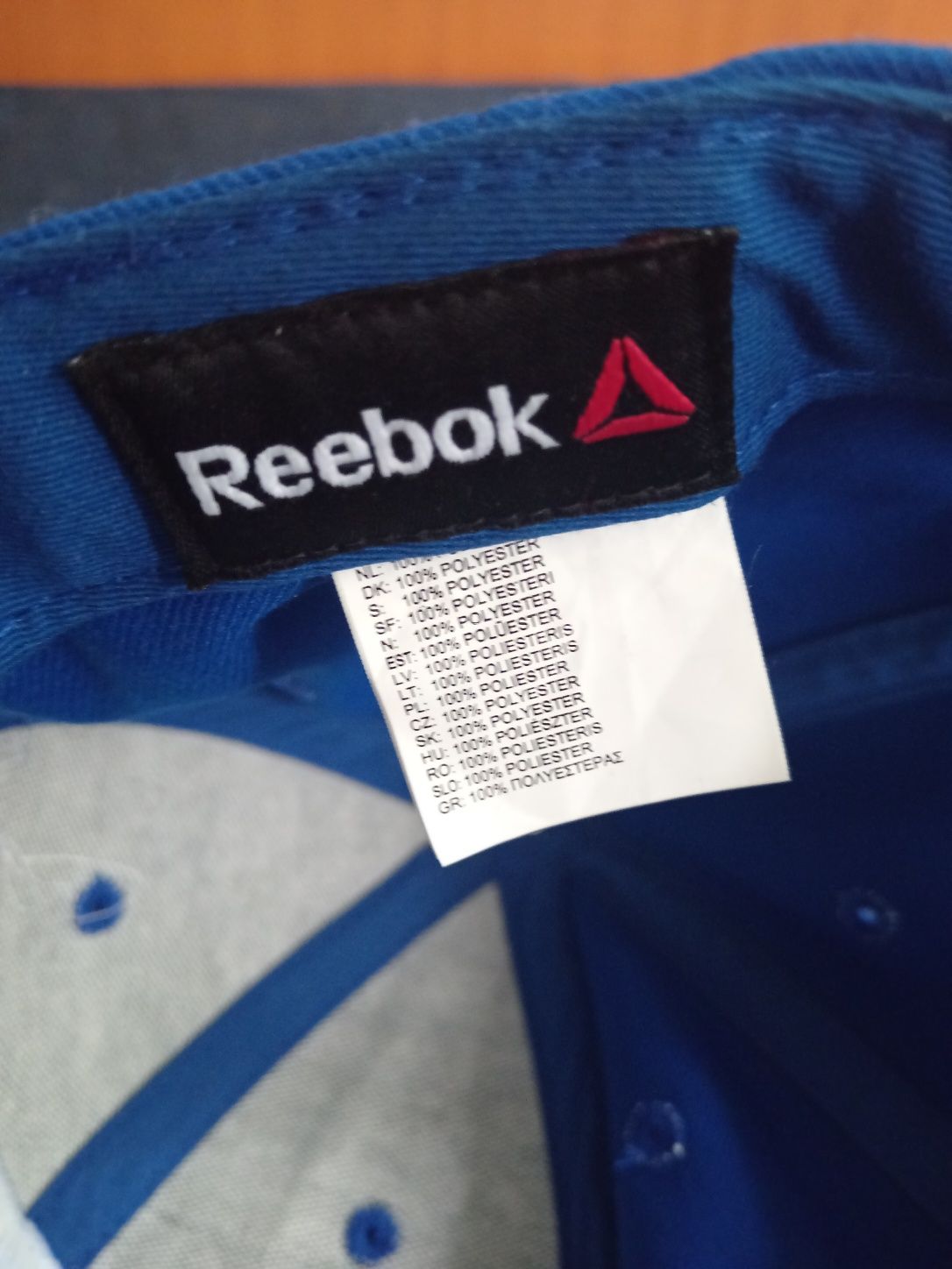 Vând șapcă ufc reebok