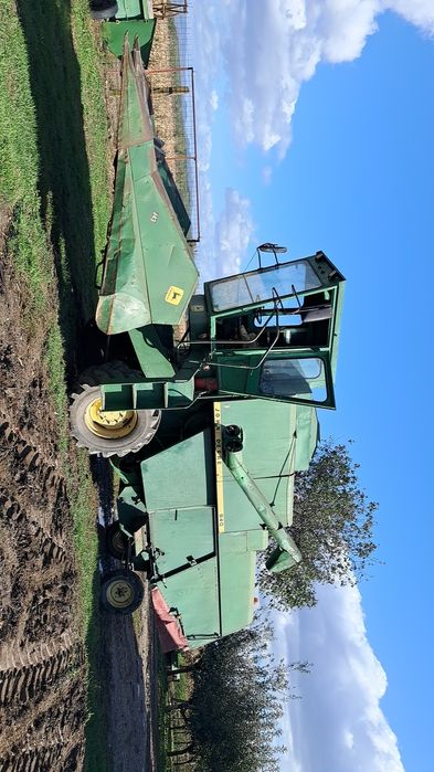 Vând combină john deere 940