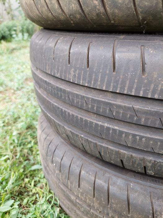 Vand cauciucuri 195/65r15 vara