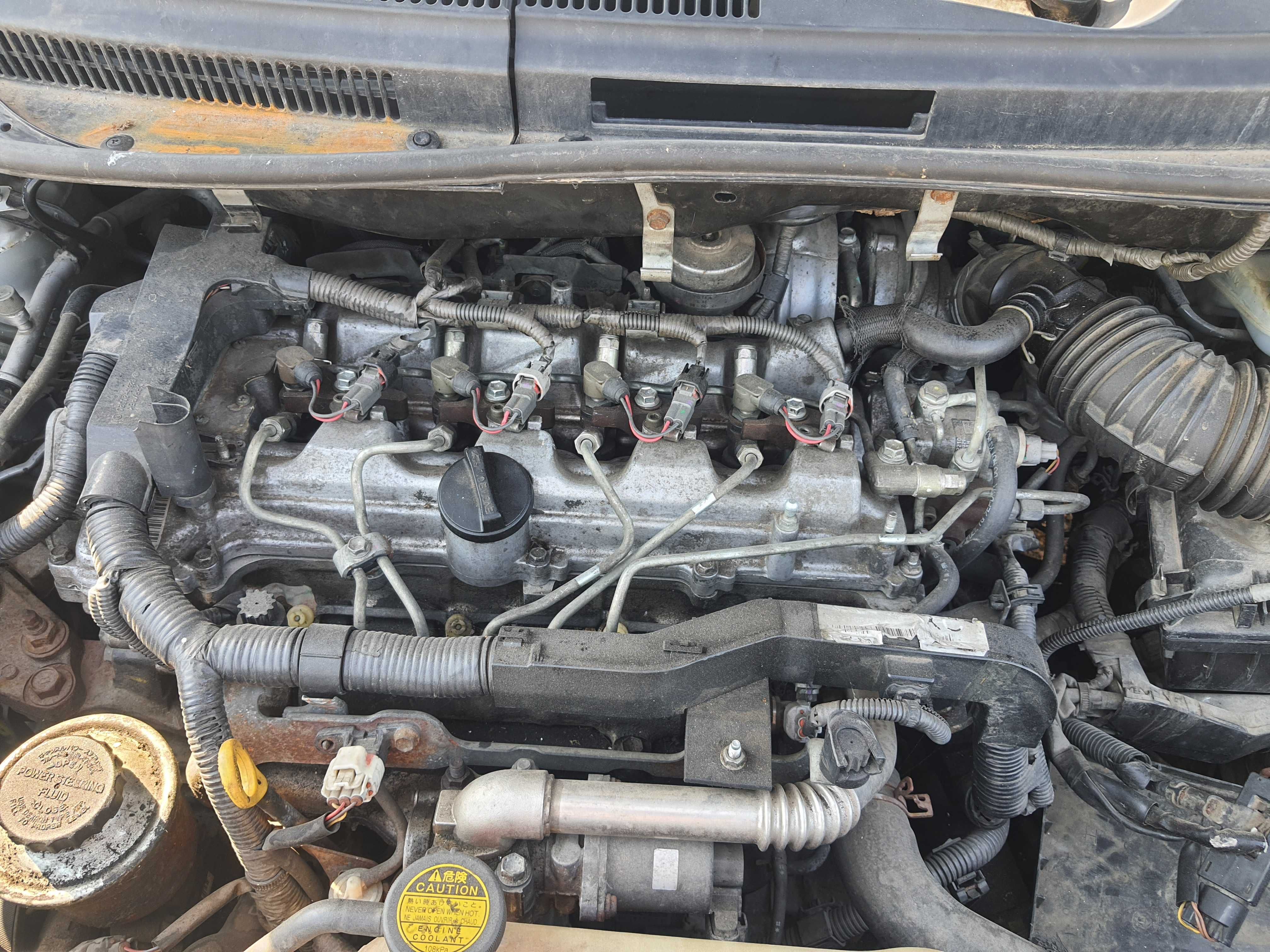 На части! Toyota Corolla Verso 2.2 D-CAT