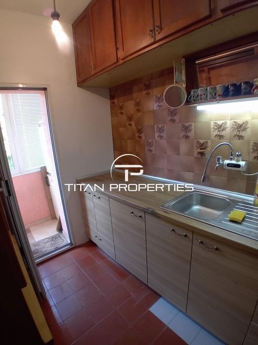 Дава се под наем Тристаен апартамент в Пловдив, Младежки Хълм - 98 кв.м за 495 € - Снимка #3