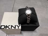 Часовник DKNY