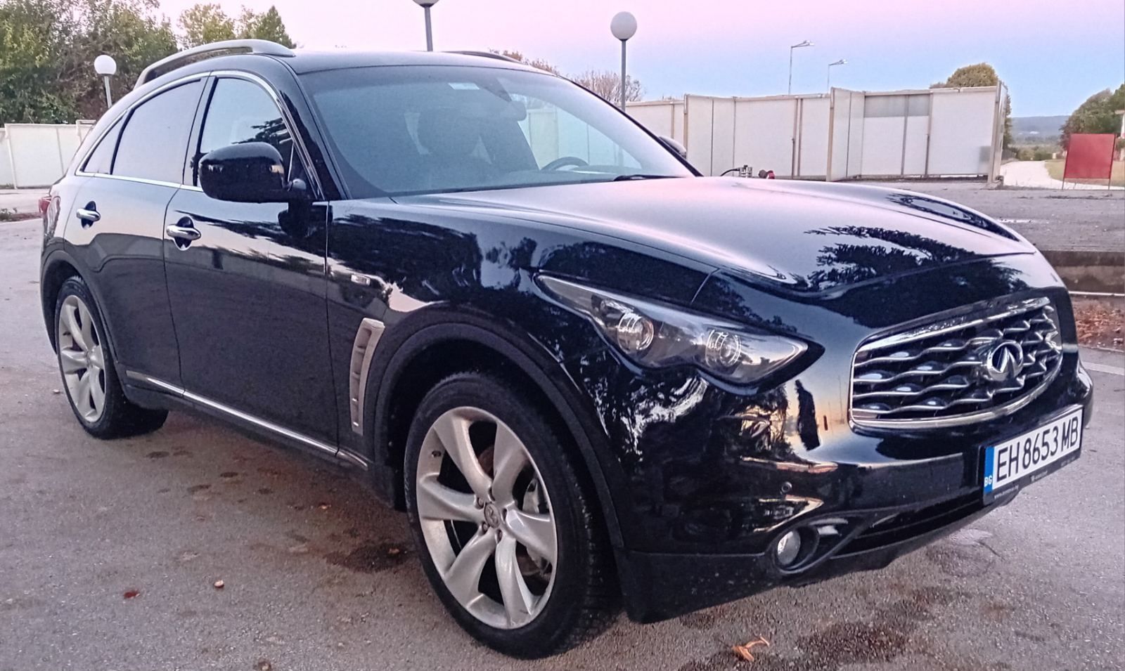Infiniti  FX30 S