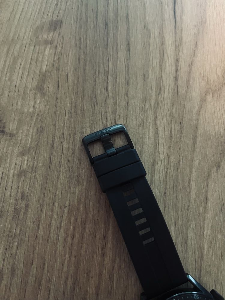Мъжки смарт часовник Huawei GT 3 Active