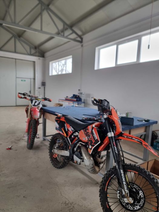 Enduro 300 KTM 2t   (nu huqvarna ,nu honda ,nu kawasaki ,nu beta )