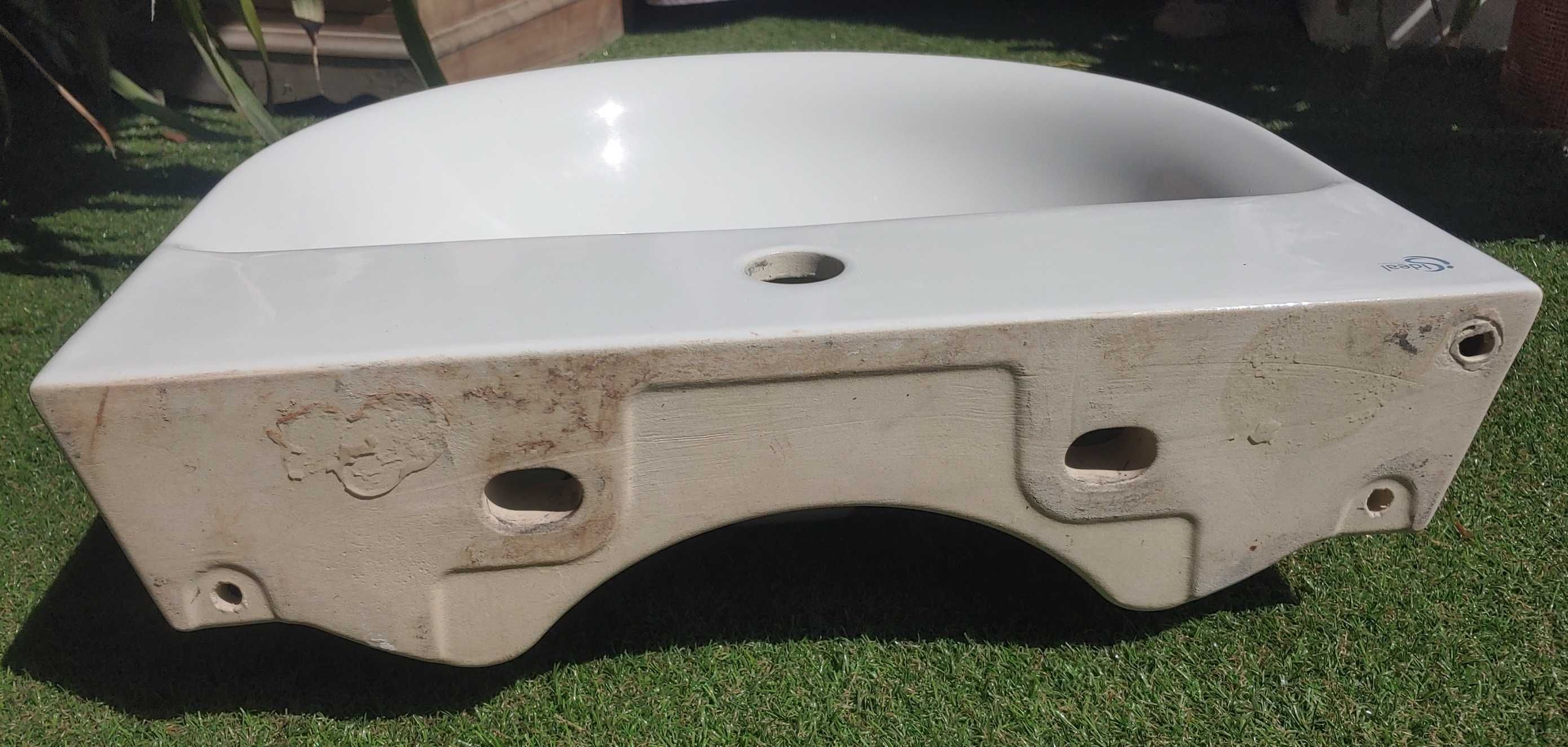 Мивка Ideal Standart и смесител InterCeramic
