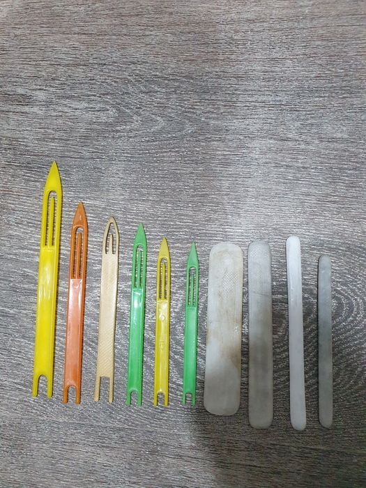 Челнок для плетения косынок,пауков,сетей