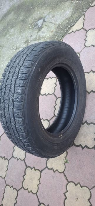 Vand 4 bucati anvelope C-uri