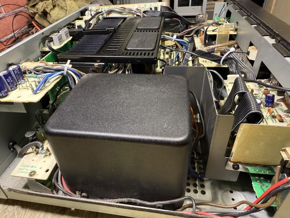 Technics SU-V10X Качествен стерео усилвател