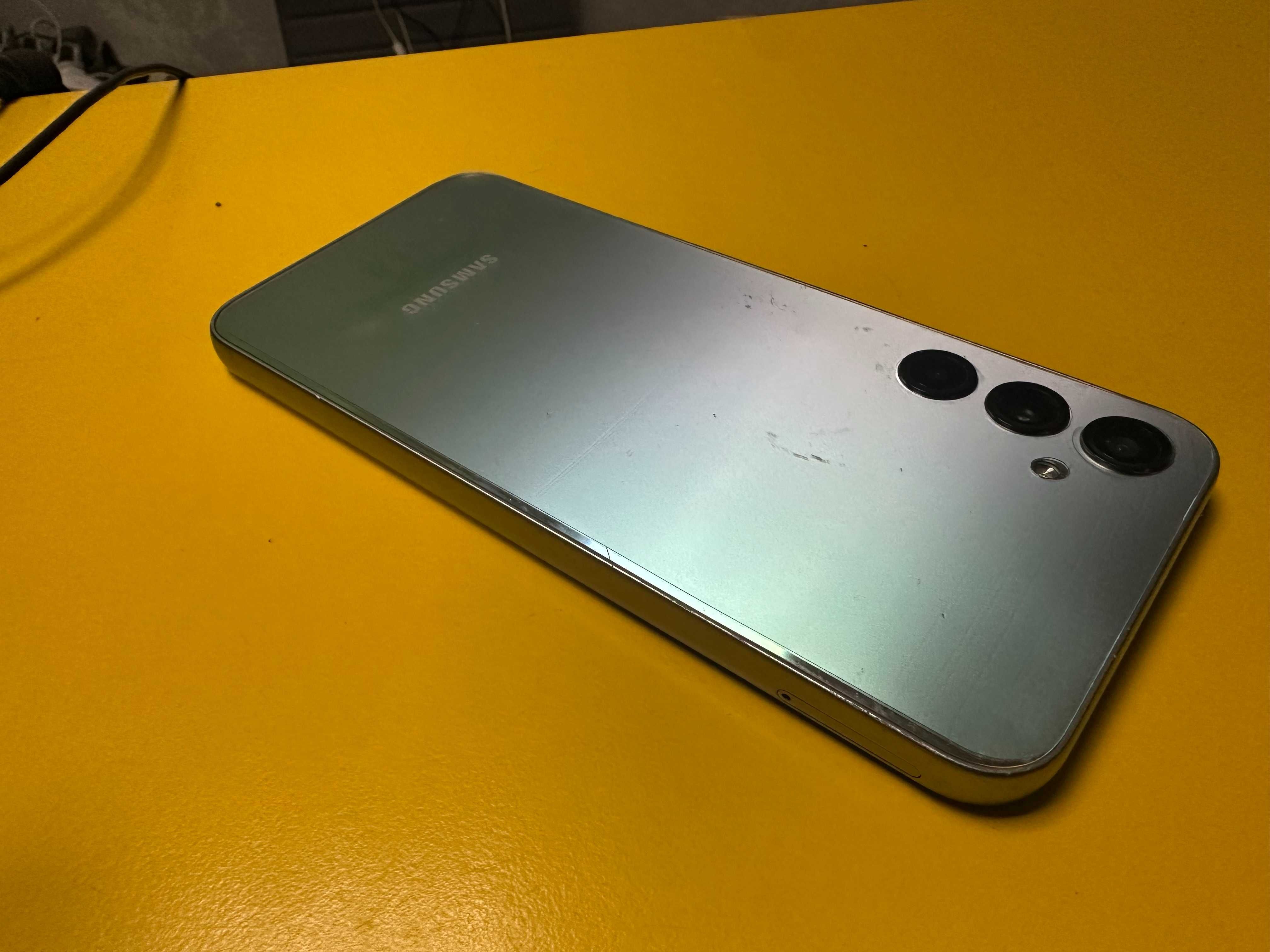 Samsung Galaxy A24 128GB 6GB RAM Gold