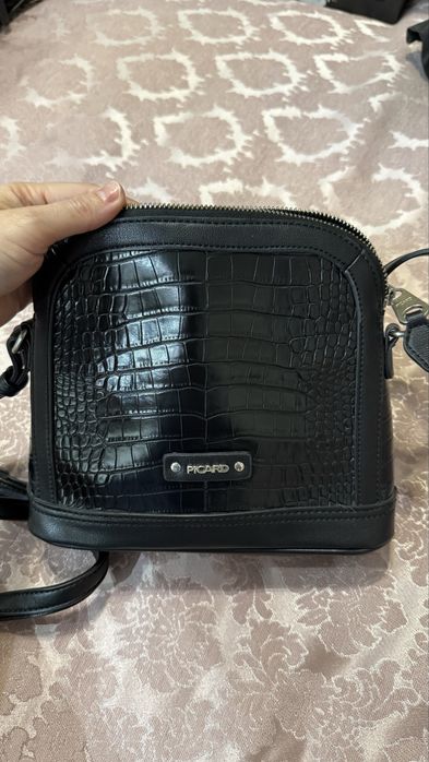 Продам женскую сумку