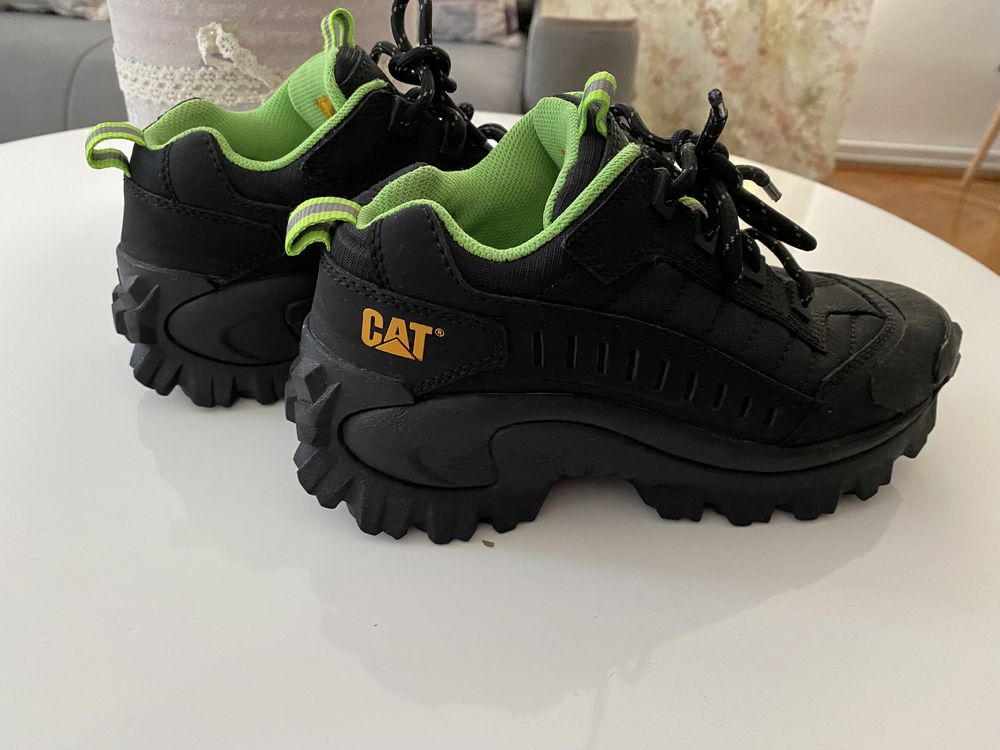 Sneakers Caterpillar