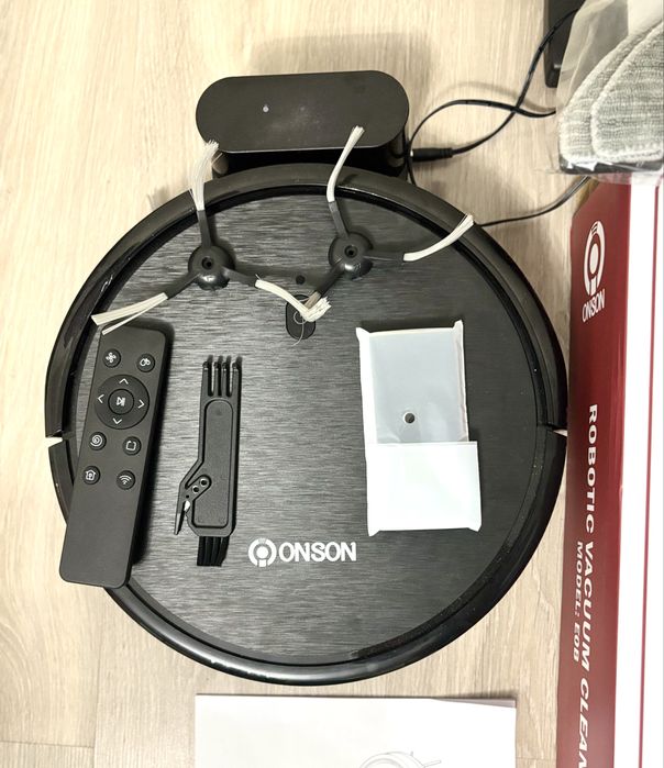 Робот пылесос ONSON