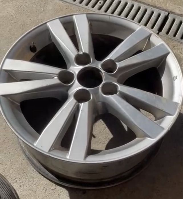 Janta Originala Toyota Avensis R16