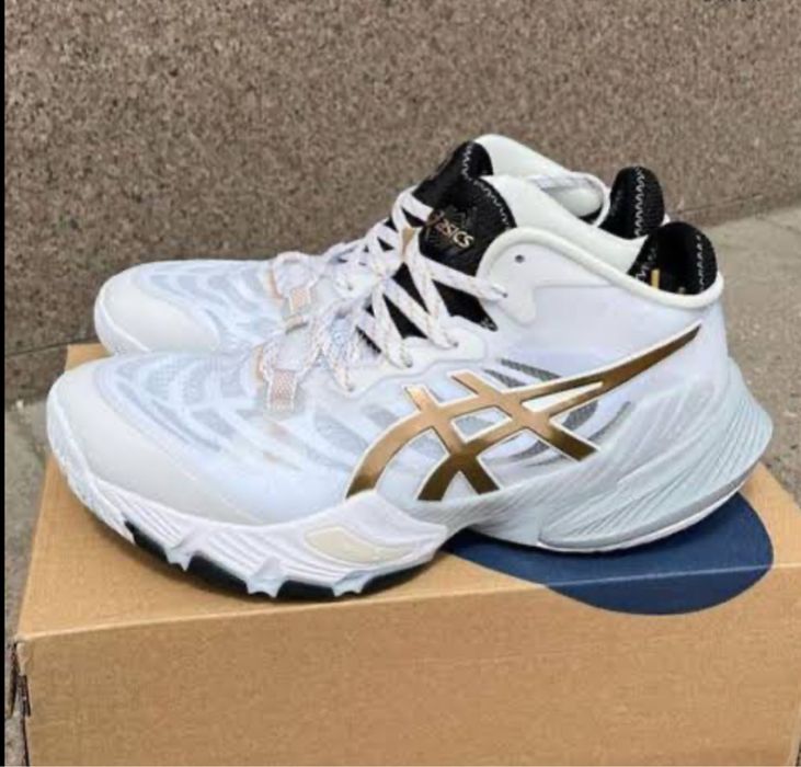 Кроссовки Asics Metarise ОРИГИНАЛ 37 размер Новые 6000