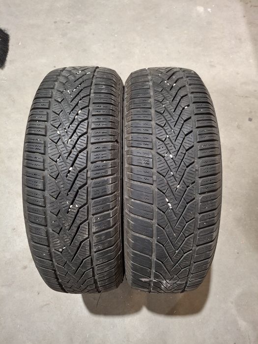 2 Anvelope de iarnă  195 65 r15  Semperit