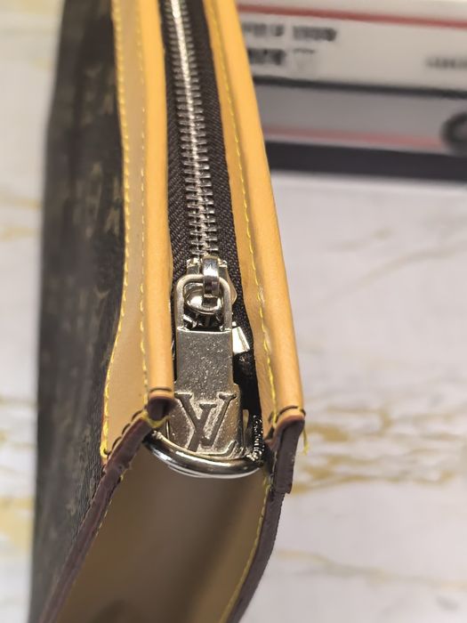 Luis Viton чанта тип плик