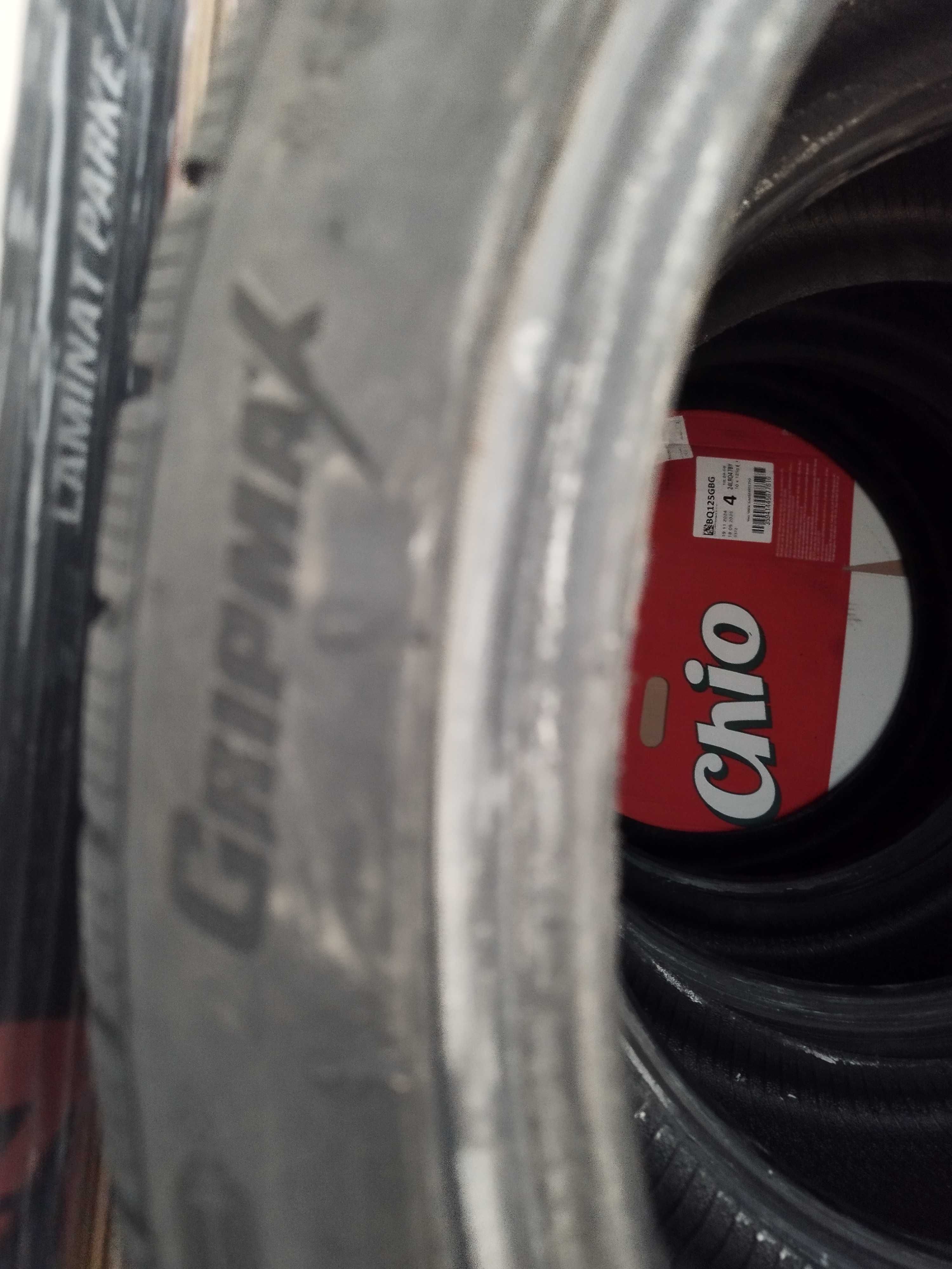 Зимни гуми GRIPMAX 255/35R20