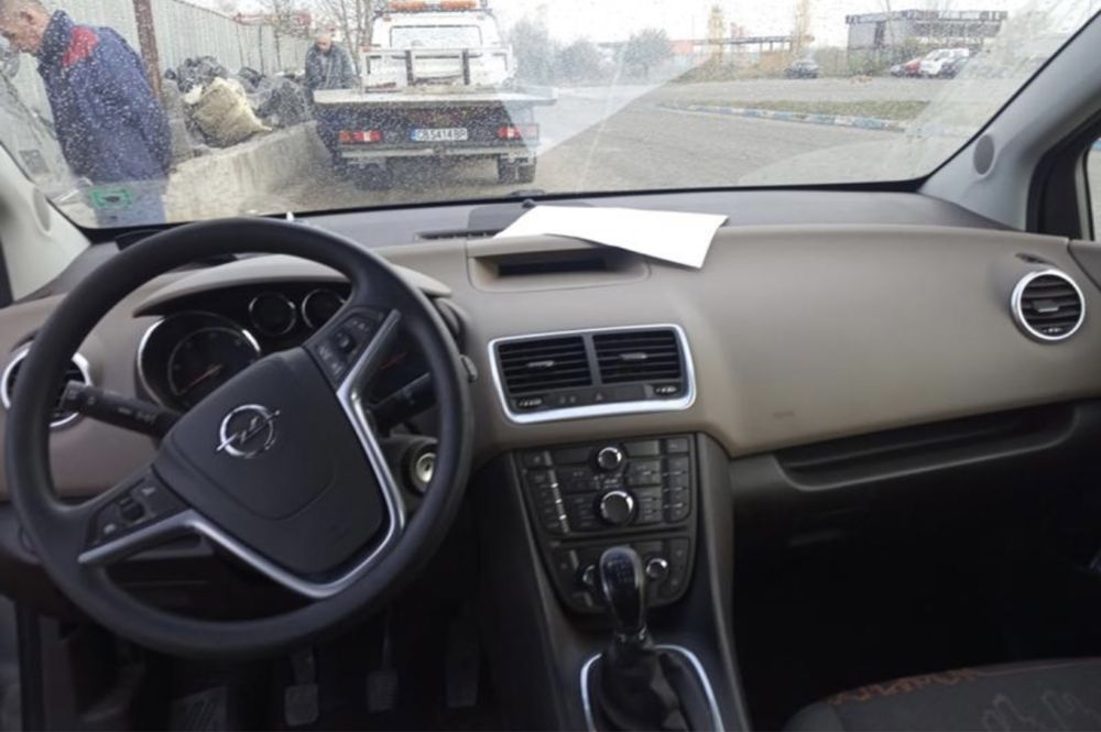 Opel Meriva 1.7 cdti на части