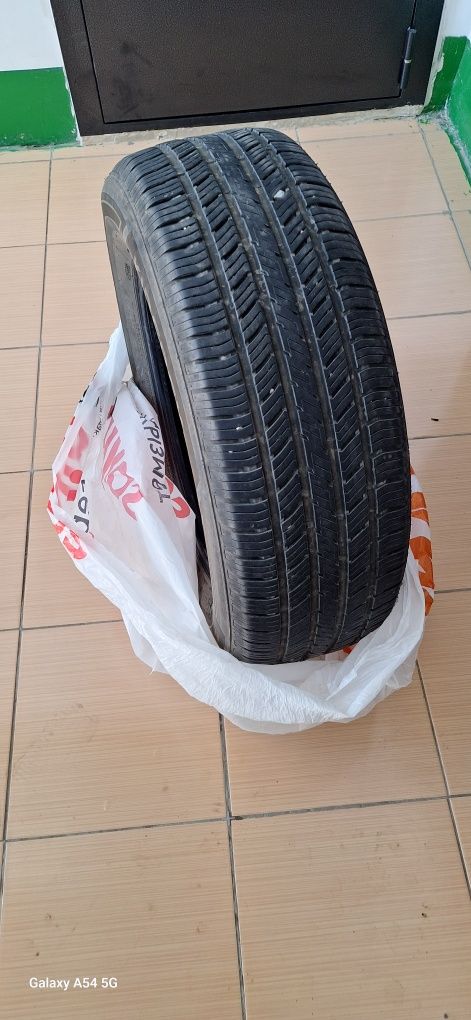Продаются шины в комплекте 235×65×17