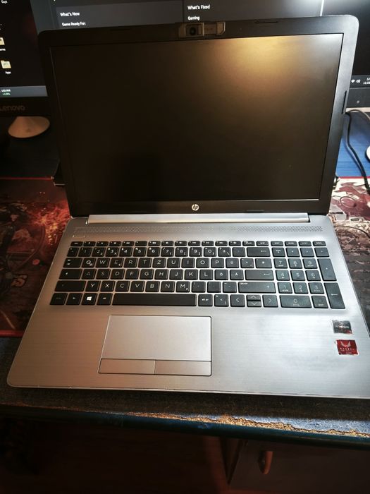 HP g255 g7 AMD ryzen 5