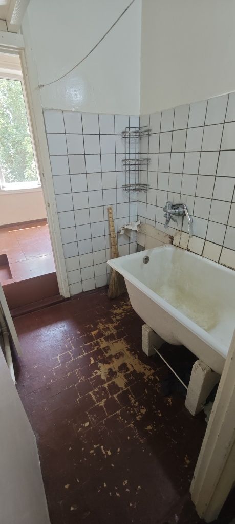 Chilonzor 12-kvartalda 1 xonali uy ijaraga beriladi