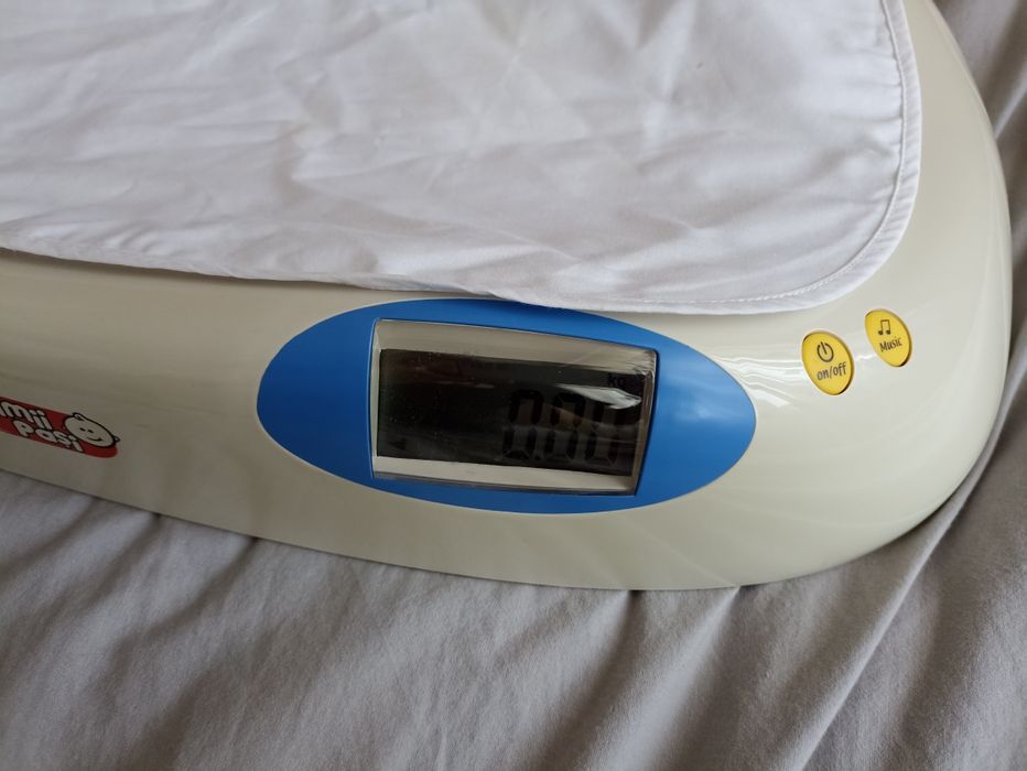 Cântar electronic bebe
