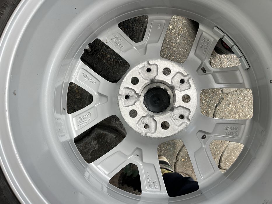 Jante 5x112mm, anvelope iarna 205/60 R17 BMW X1, X2 VW Audi Seat Skoda