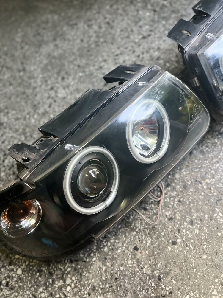 VW Polo Фарове Angel Eyes