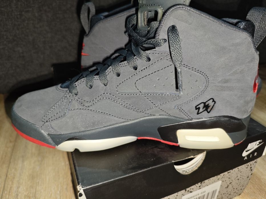 Nike WMNS Jordan MVP