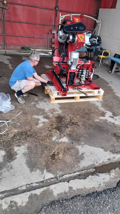 Masina dejantat mobil de camioane