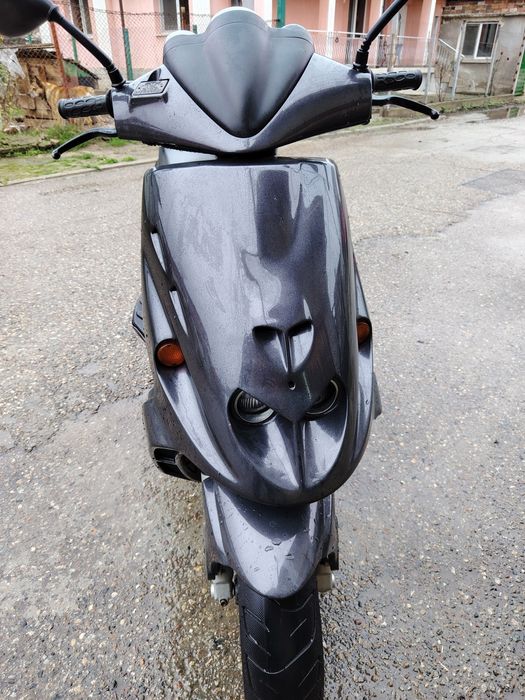 Скутер Малагути F12 + подарък