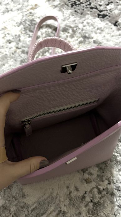 Vand Geantă Laura Maxim