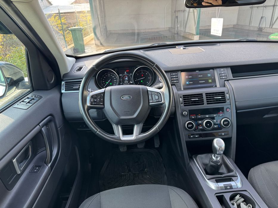 LAND ROVER DISCOVERY SPORT • 2017 • Euro 6 • Impecabil • 2.0 150CP