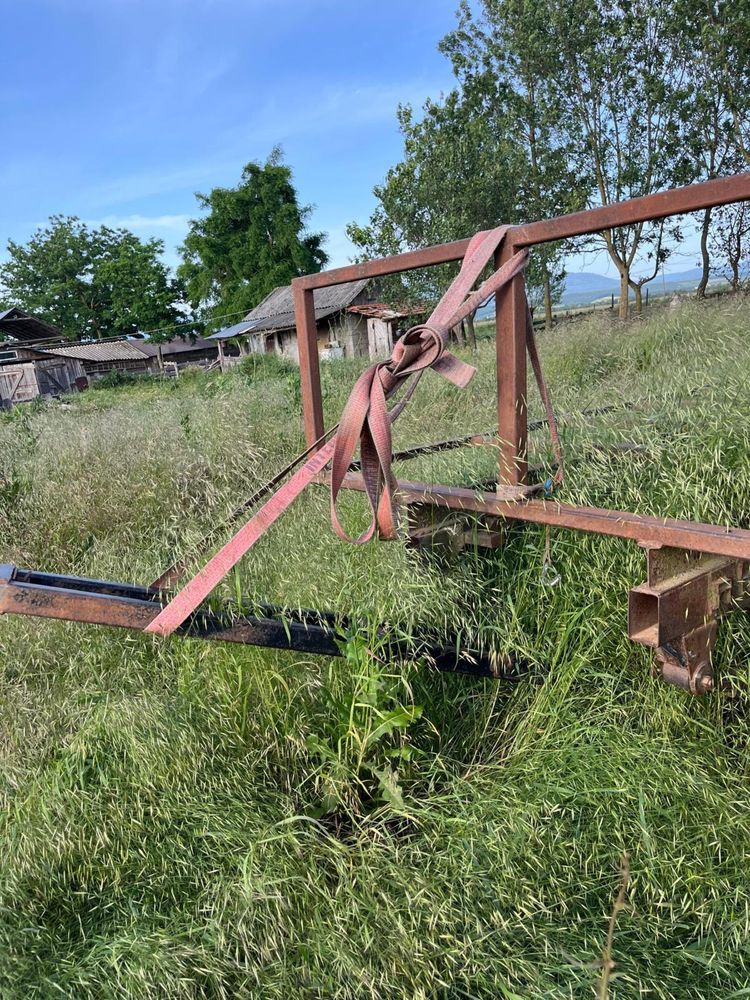Platformă transport baloți