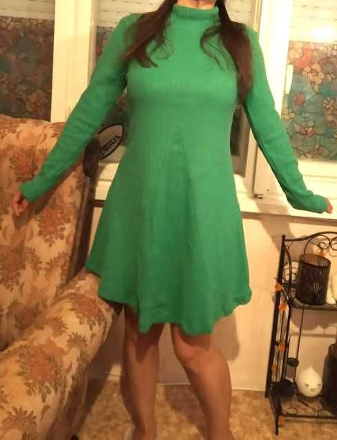 Зелена зимна рокля