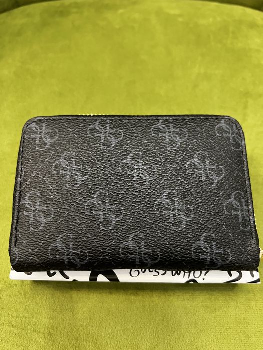 Portofel dama Guess culoare inchisa