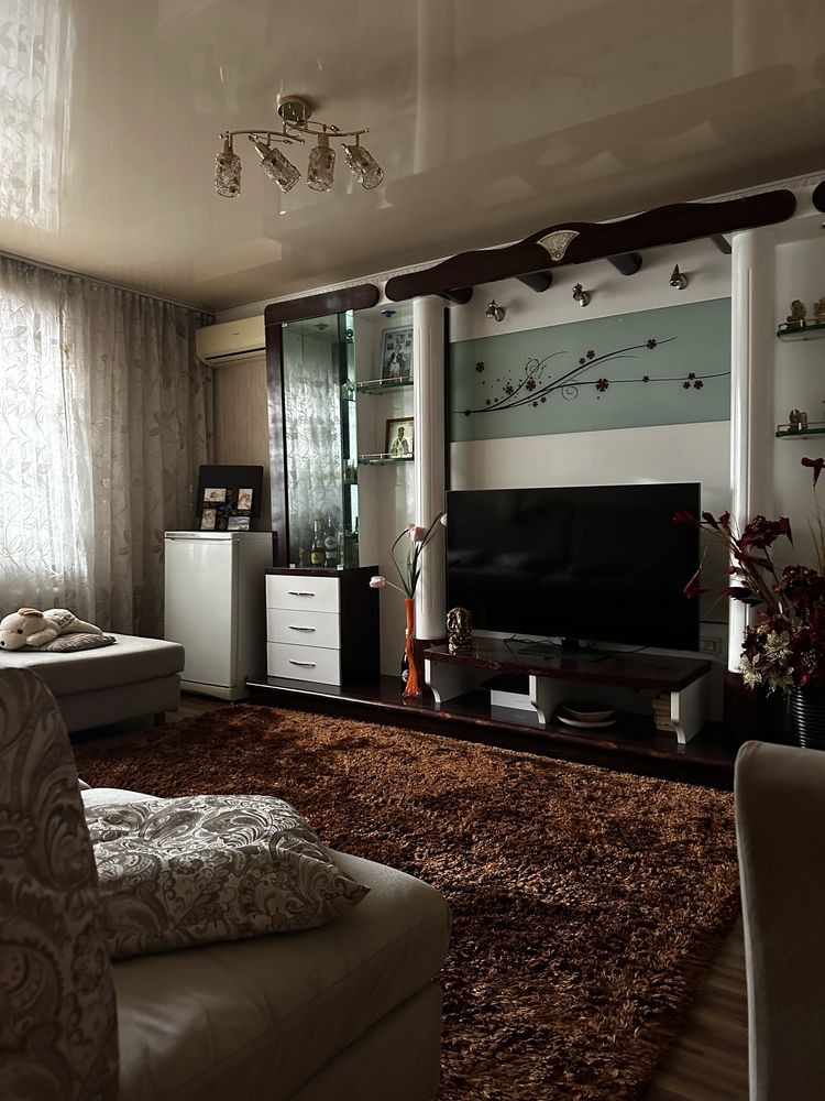 Продам квартиру в кирпичном доме